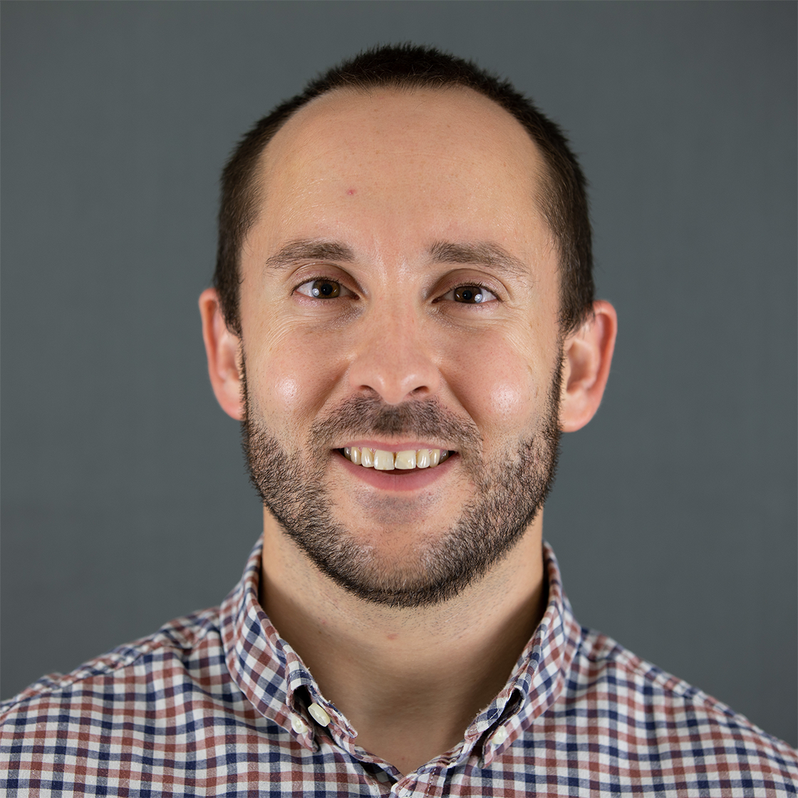 Ken, advisor to Zoee